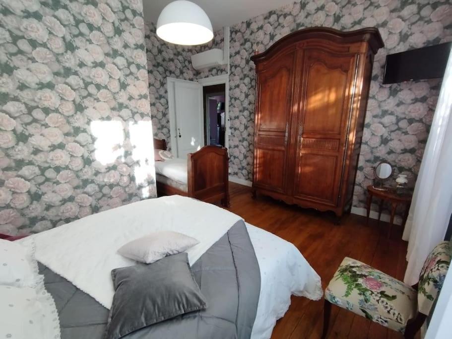 Apartment La Burthe Monprimblanc