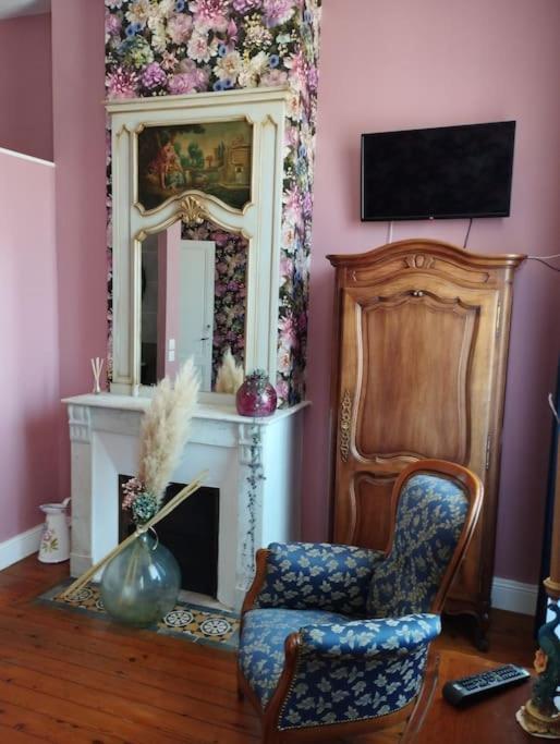 La Burthe Apartment Monprimblanc